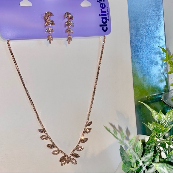 Claire's Jewelry Rose Gold Jewel Formal Petal Necklace Earring Set